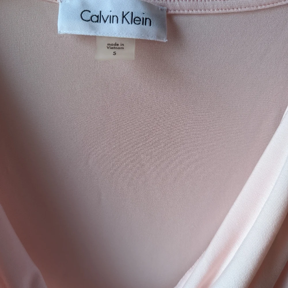 Pink Small Calvin Klein Blouse - Picture 2 of 3